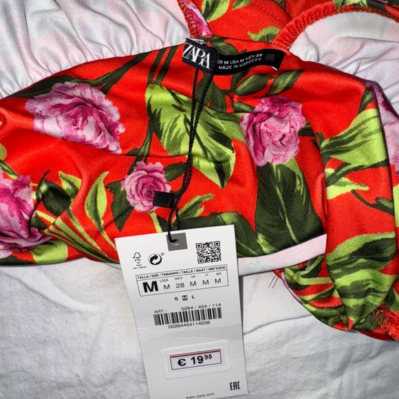 ❗️NEW❗️Floral bodysuit - Picture 4 of 5